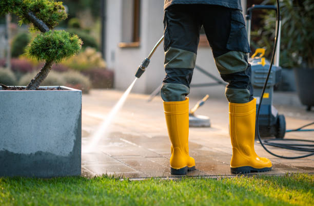 Why Choose Our Certified Pressure Washing Experts for Your Project Needs in Williston, SC?